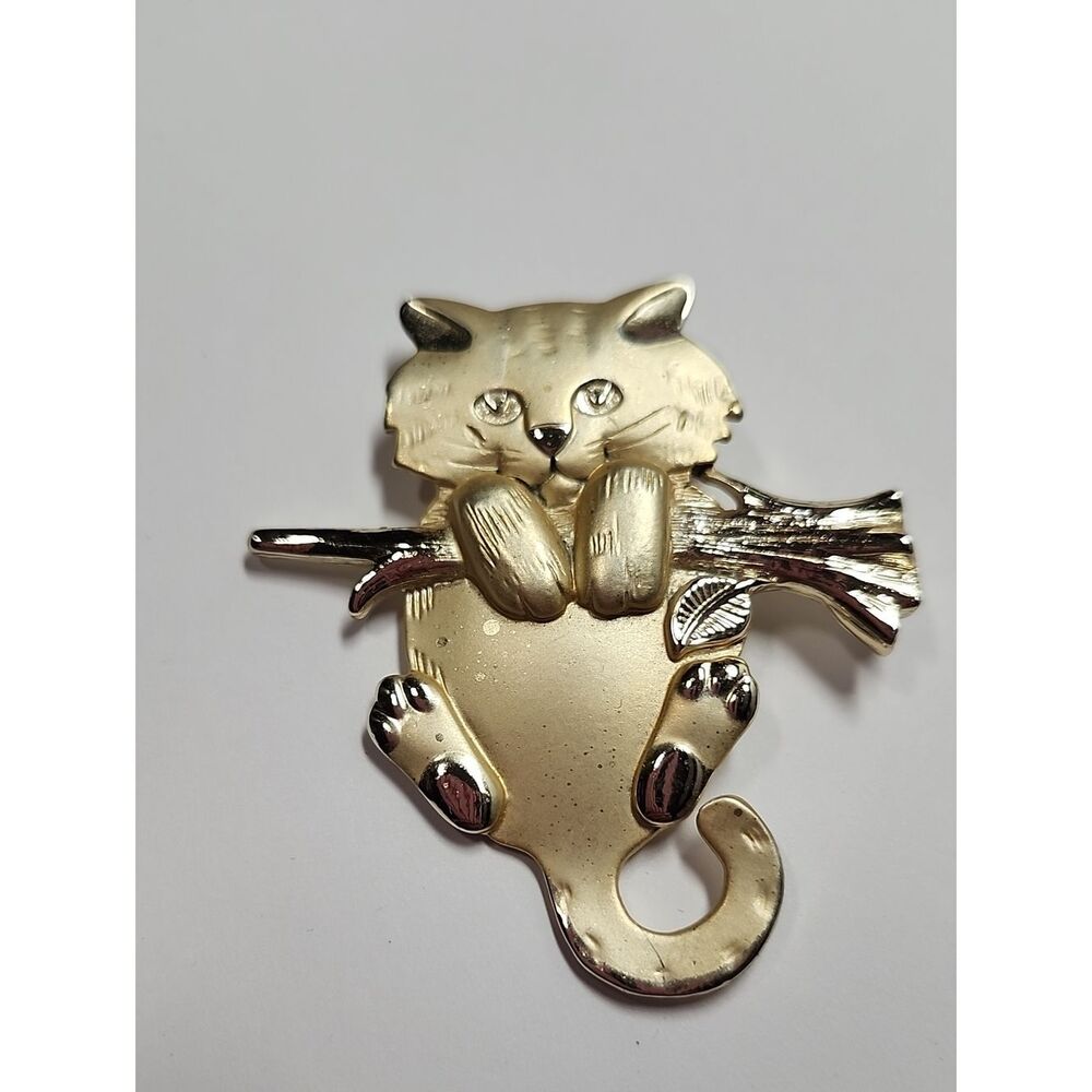 Vintage AJC Cat on Branch Brooch Gold Tone Matter And Shiny Mix